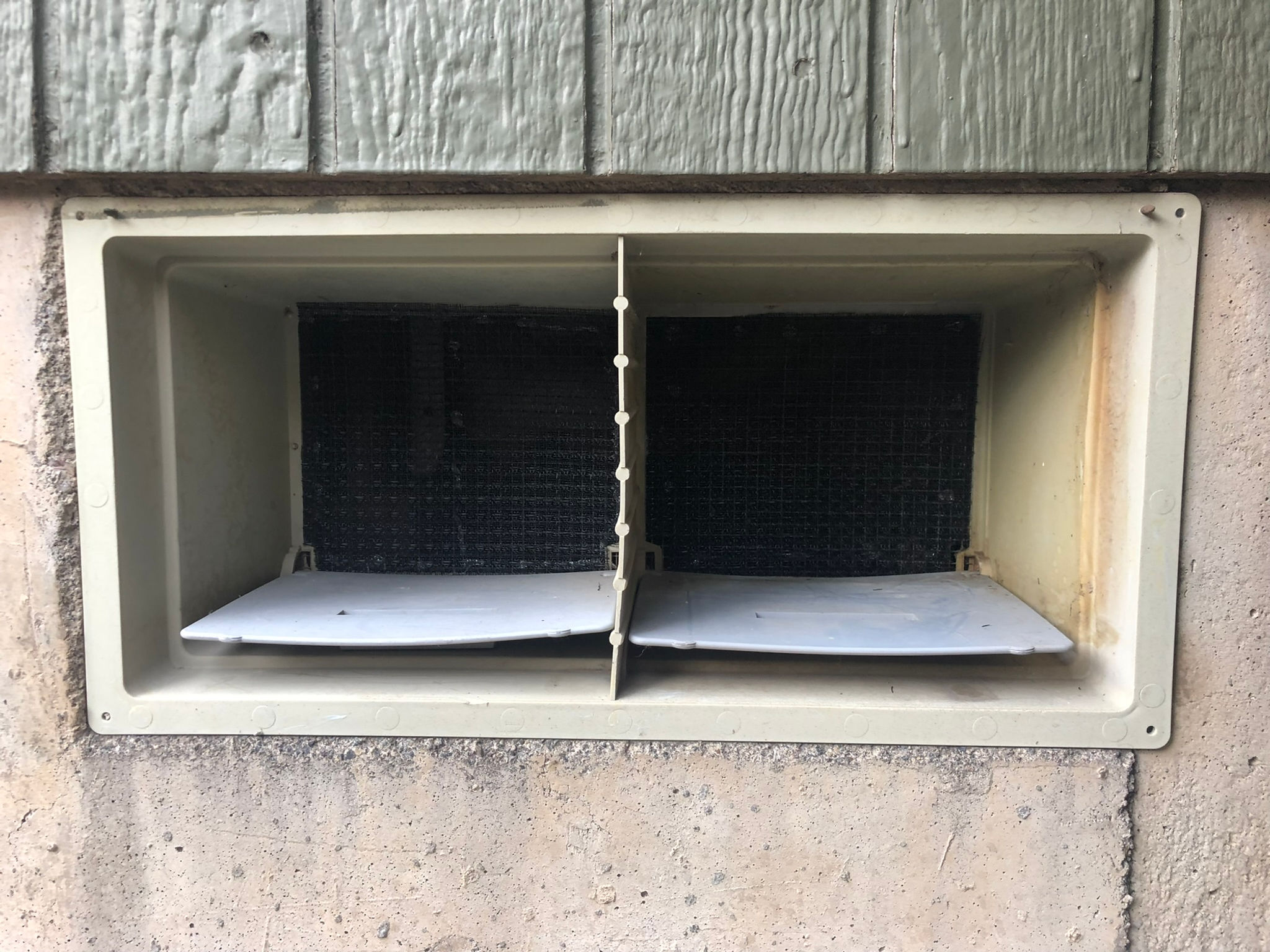 Bugs-Out Inner Vent Screen