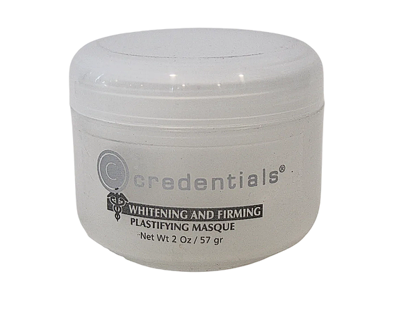 La oclusividad en esta mascarilla provee un incremento de humectación en la piel y ayuda a penetrar los activos y botánicos requeridos para aclarar el color de la piel.