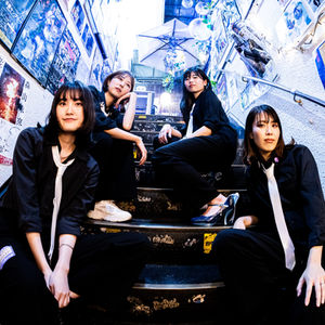 GOSSIP / 1st Single「GOSSIP ON-STAGE」配信開始！