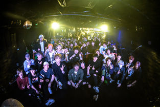 No.13 / 2nd Mini Album「100% Juice」Release Party ライブリポート！