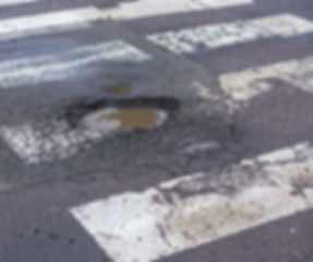 POTHOLE.jpeg