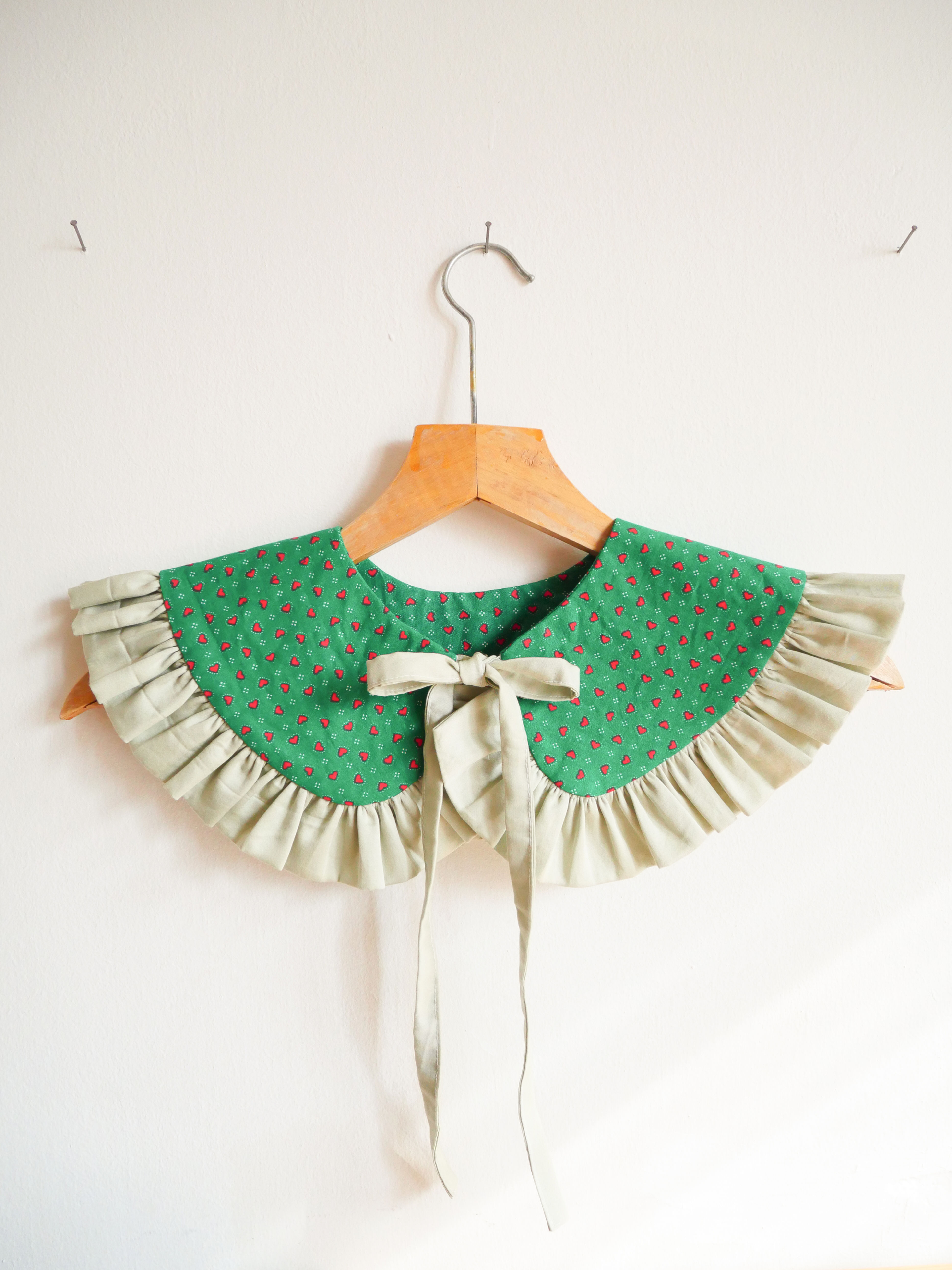 Szerelem, szerelem - gallér