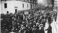 Could Another Stock Market Crash Like 1929 Happen Again?
