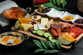 breakfast-platter-with-mixed-combination-foods.jpg