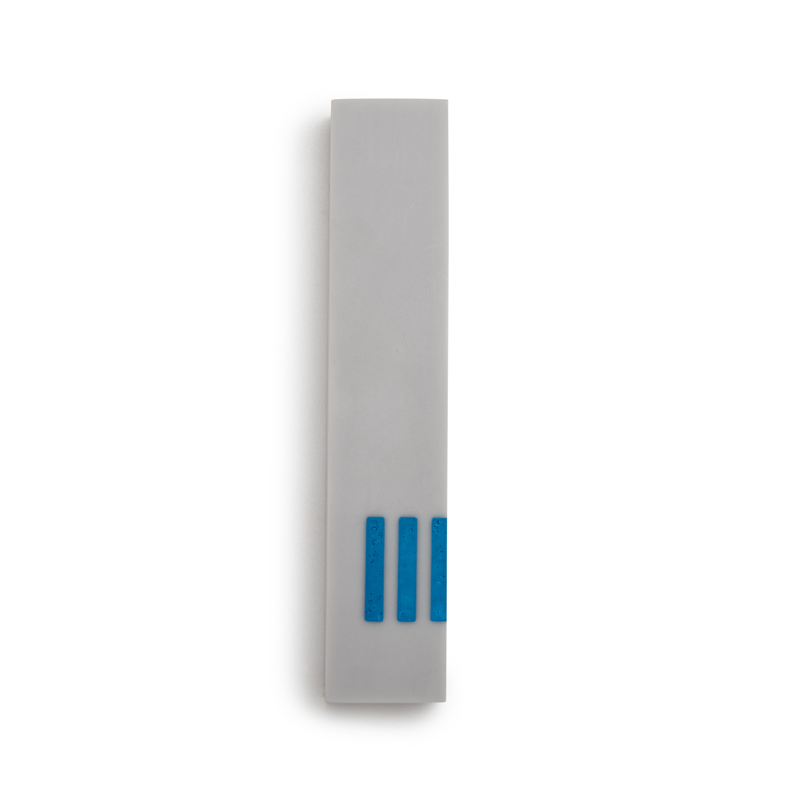 MEZUZAH Gray Narrow | Shin Blue Side
