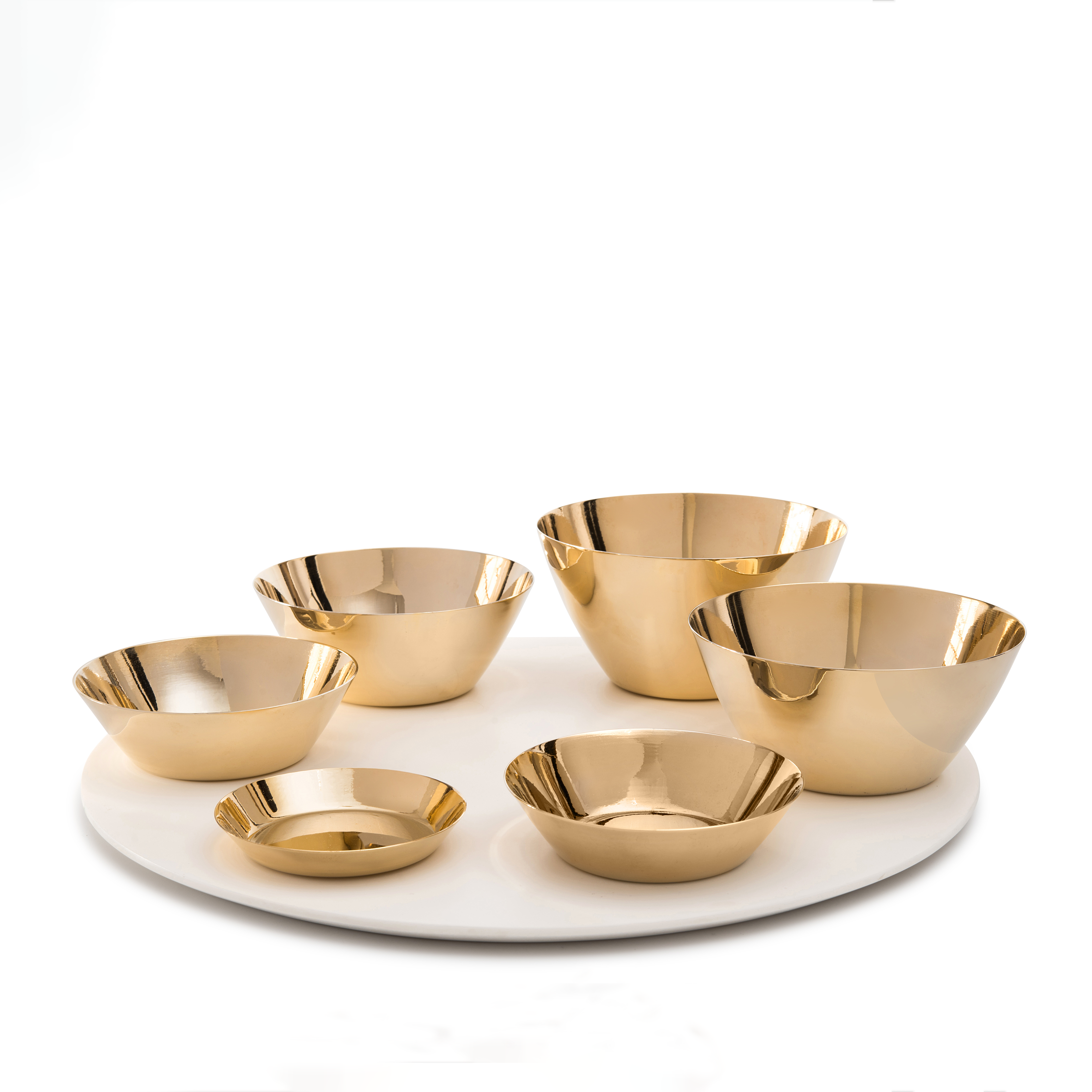 SEDER - צלחת עם קערות זהב