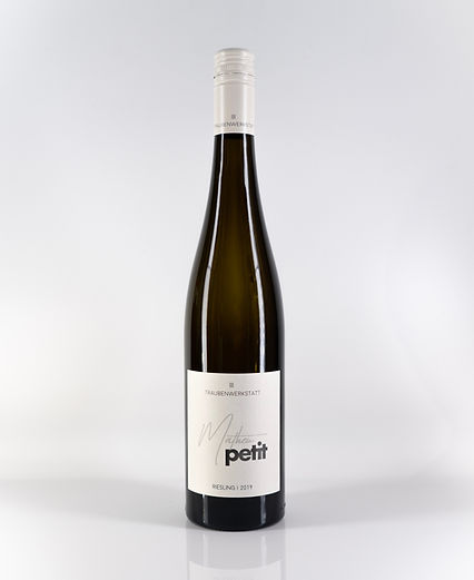 Welche Story verbirgt sich hinter dem MATHEU petit Riesling – und wie schmeckt er?
