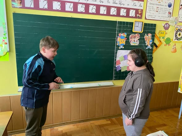 Тренінг " Протидія проявів булінгу серед здобувачів освіти" проведений у 8-Б психологом
