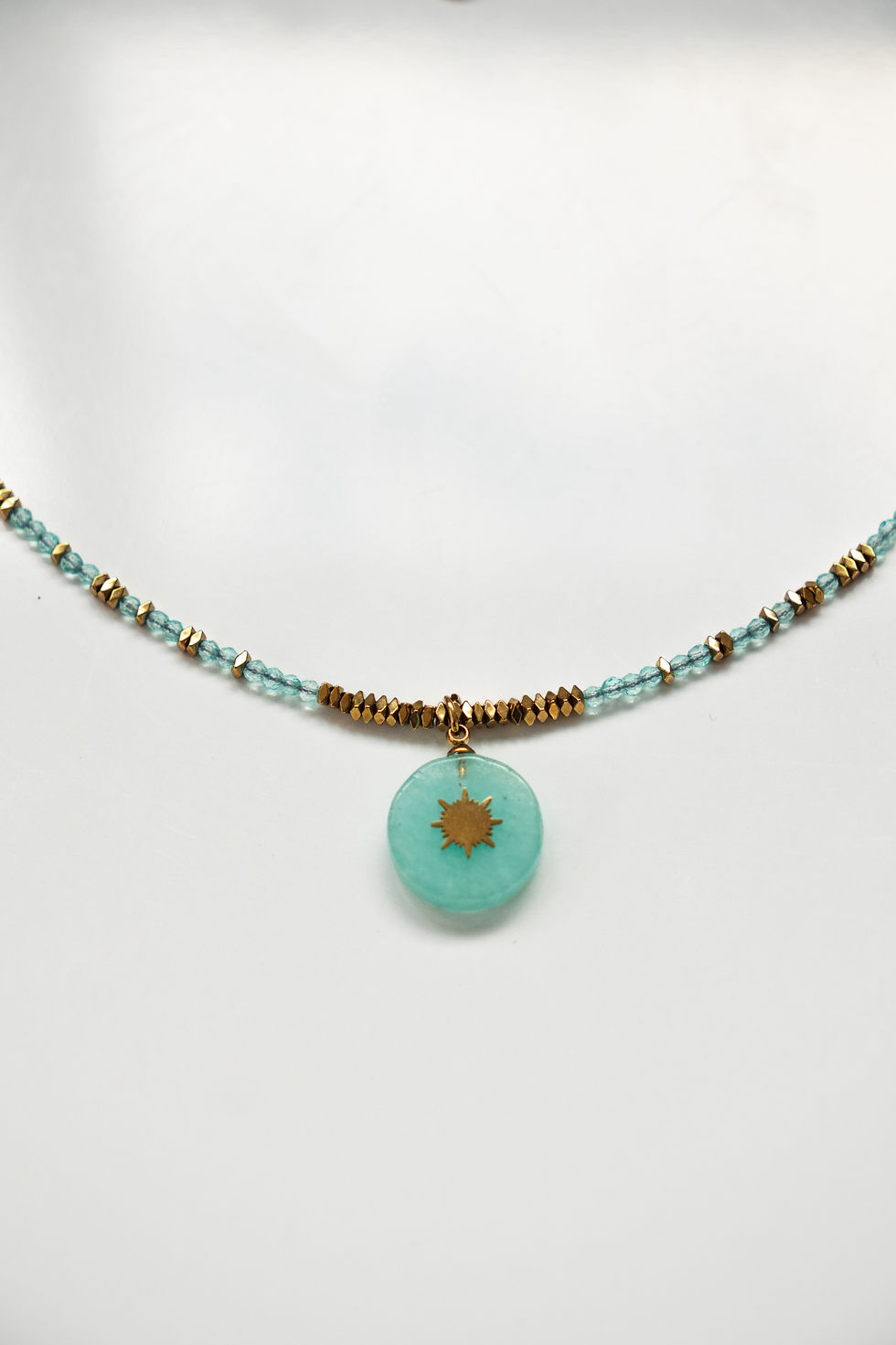 Miniature : Collier Mahé 