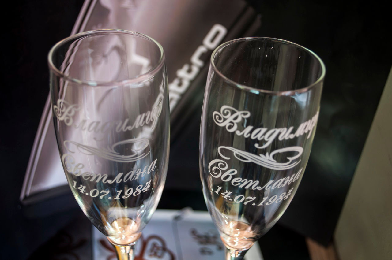 Нанесение на бокалы