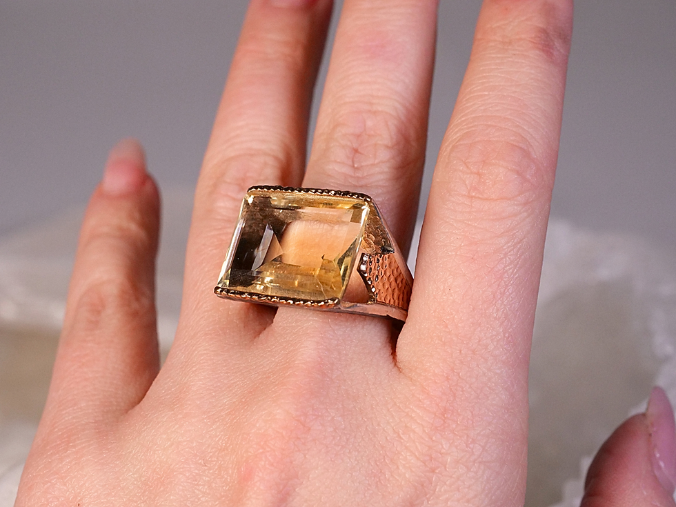 Thumbnail: stone, crisp step facets, mirror facet stone, clean lines ring, sharp corner ring, rectangular bezel ring,