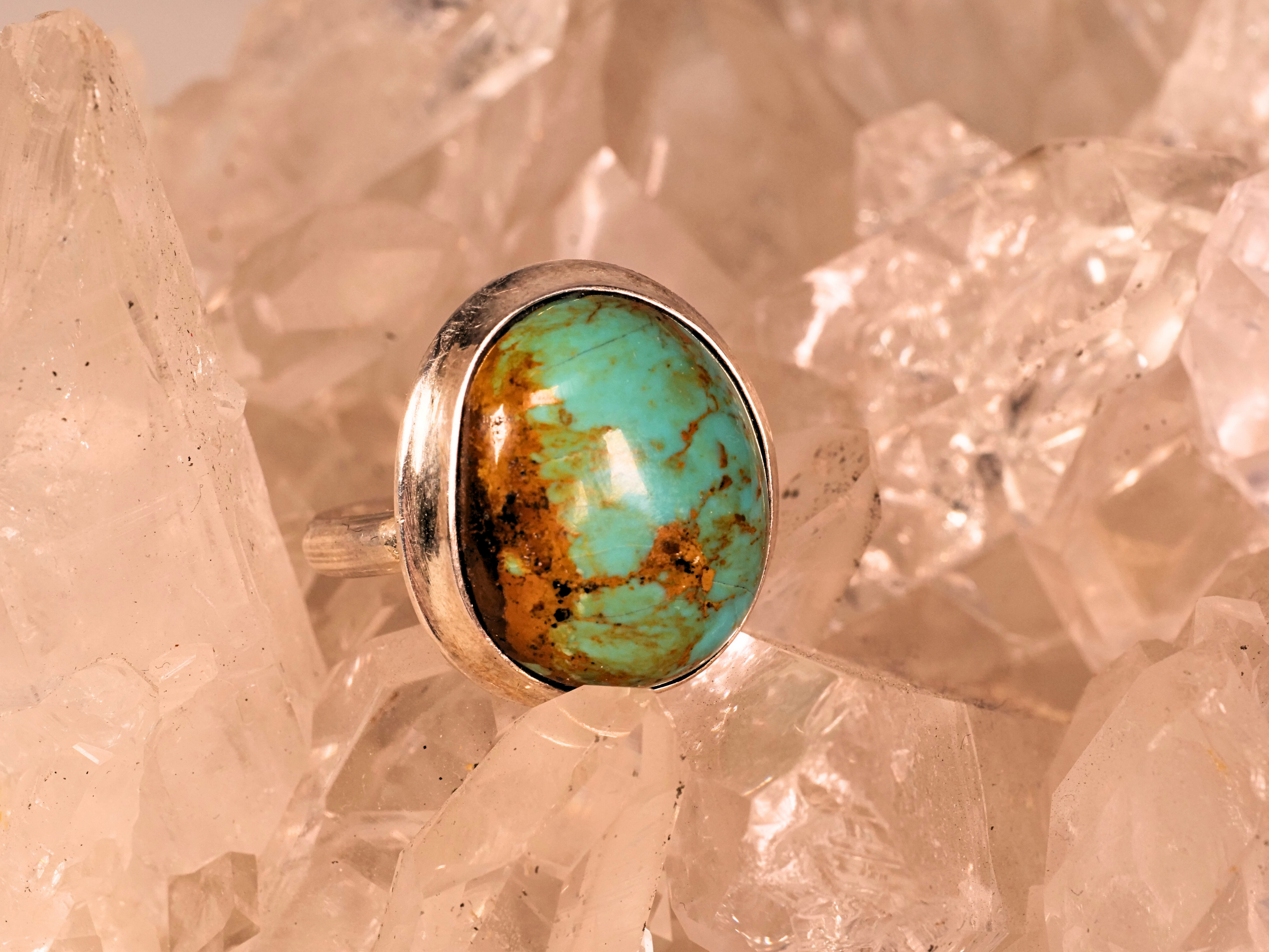 Turquoise, Kings Manassa, ring, vibrant, turquoise stone, earthy veins, sterling silver, classic, oval shape, statement piece