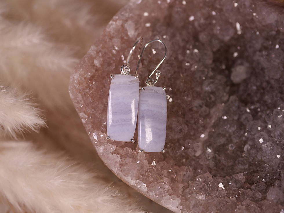 soothing stone earrings, lightweight agate drop earrings, blue gemstone earrings, agate statement