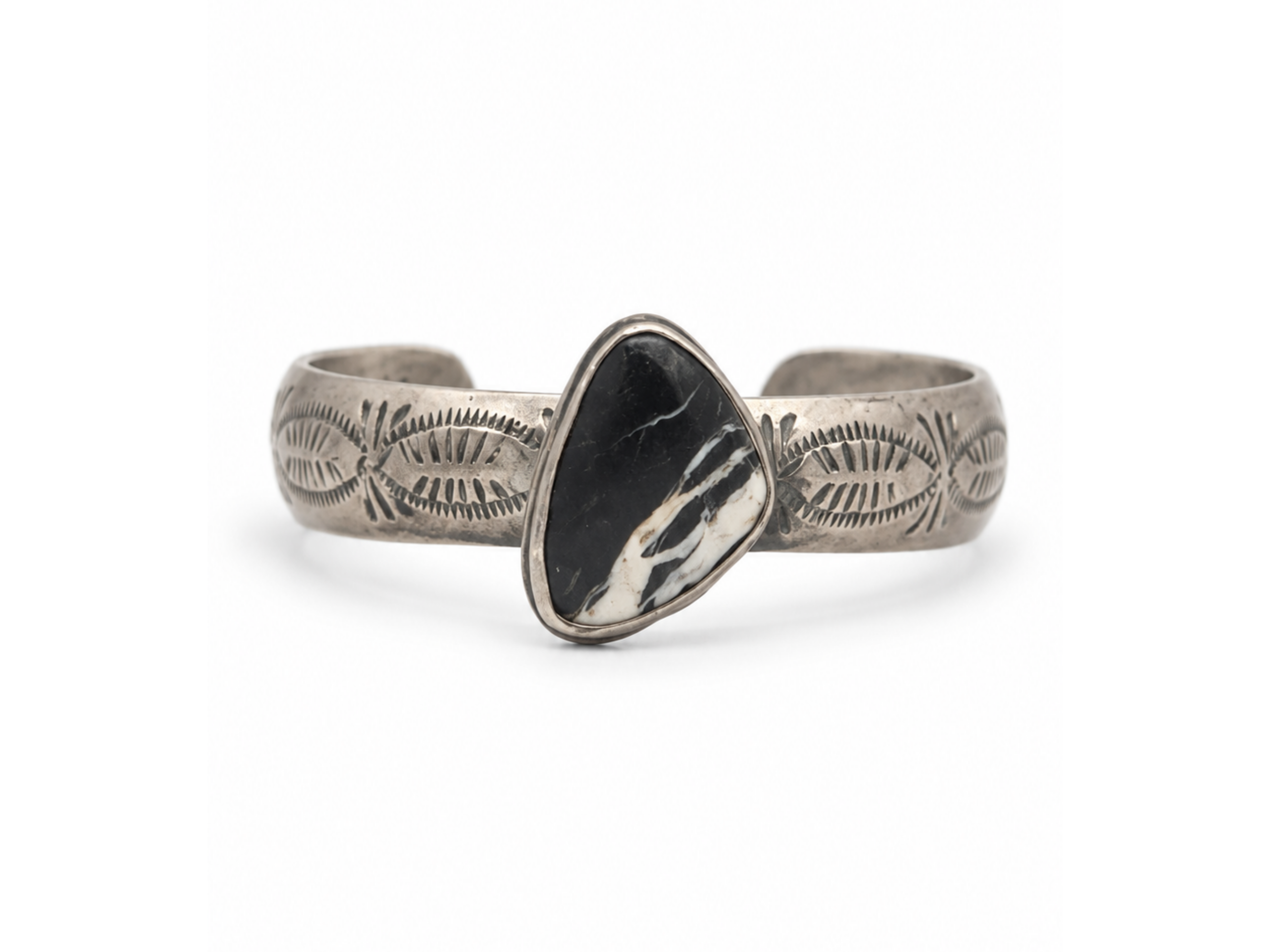Boyd Ashley White Buffalo cuff, Boyd J Ashley bracelet, White Buffalo cuff bracelet, White Buffalo sterling silver bracelet,