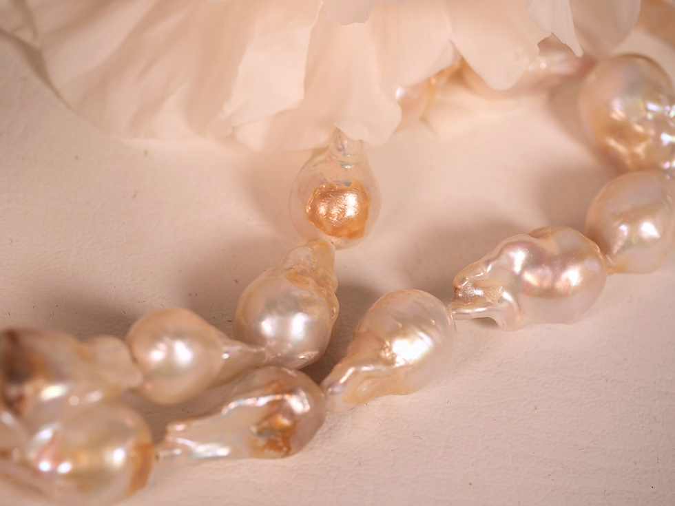 Thumbnail: statement pearls gold undertone pearls metallic luster pearls high-quality pearls rare pearl strand glowing pearls