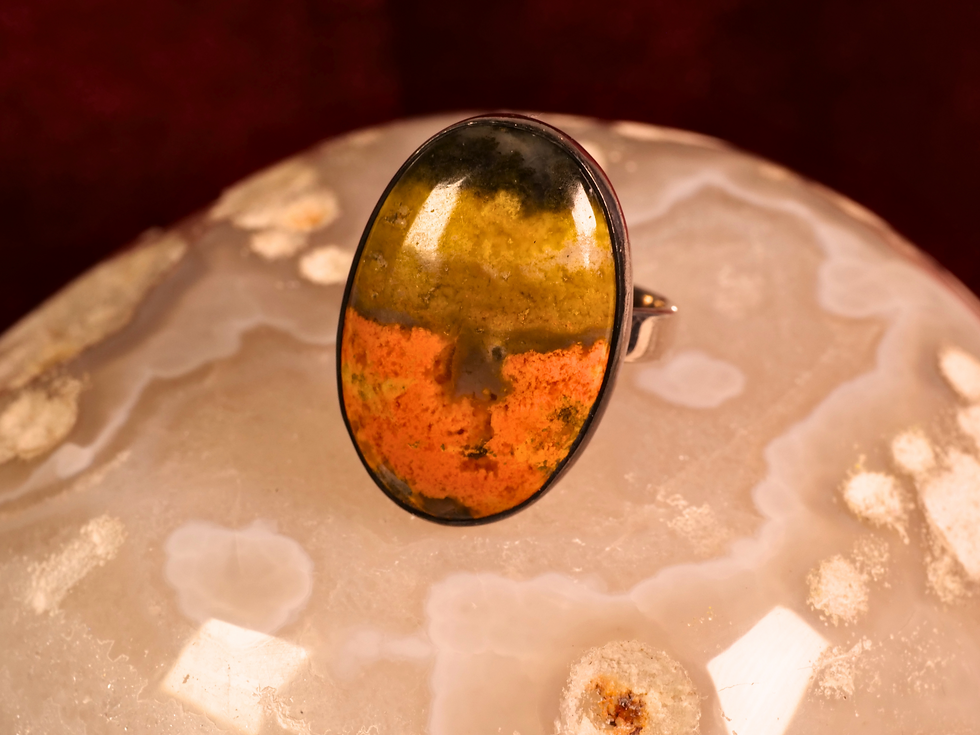 Thumbnail: statement-piece, fashion-ring, healing-crystals, semi-precious, high-quality, radiant,