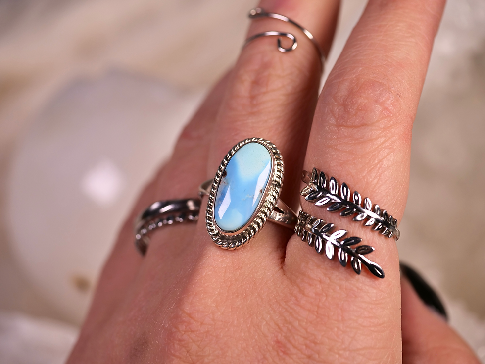 rope bezel ring, twisted rope halo, split shank ring, sterling silver ring, silver statement ring, sky blue turquoise
