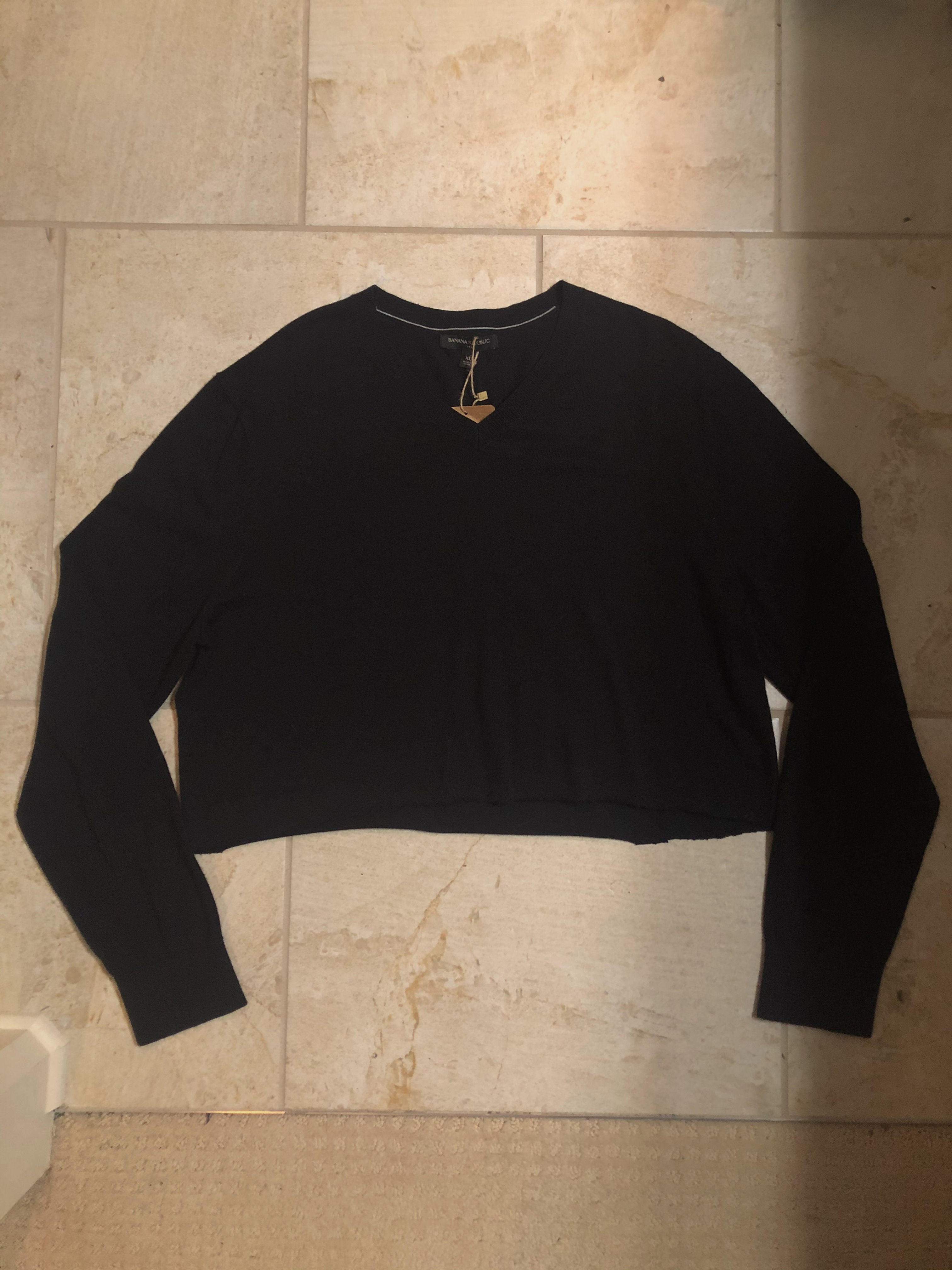 Banana Republic Cropped V-neck Sweater
