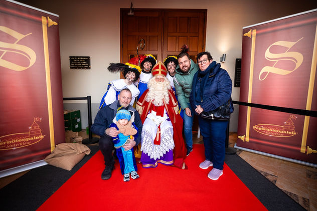Sinterklaas Maasmechelen - Studiobooth met live-fotograaf - Meerskat - Brand activations