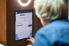 AI photobooth Antwerpen - Vesalius Continuum - Universiteit Antwerpen - Brand activations Meerskat