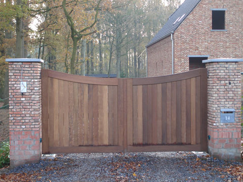 Houten poorten en deuren | Garden Supply Tongeren