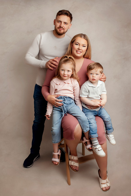 Family photography Swindon, family session Wiltshire