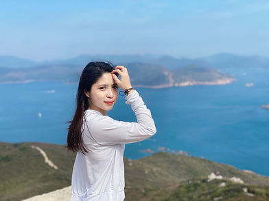 NATALIE AU