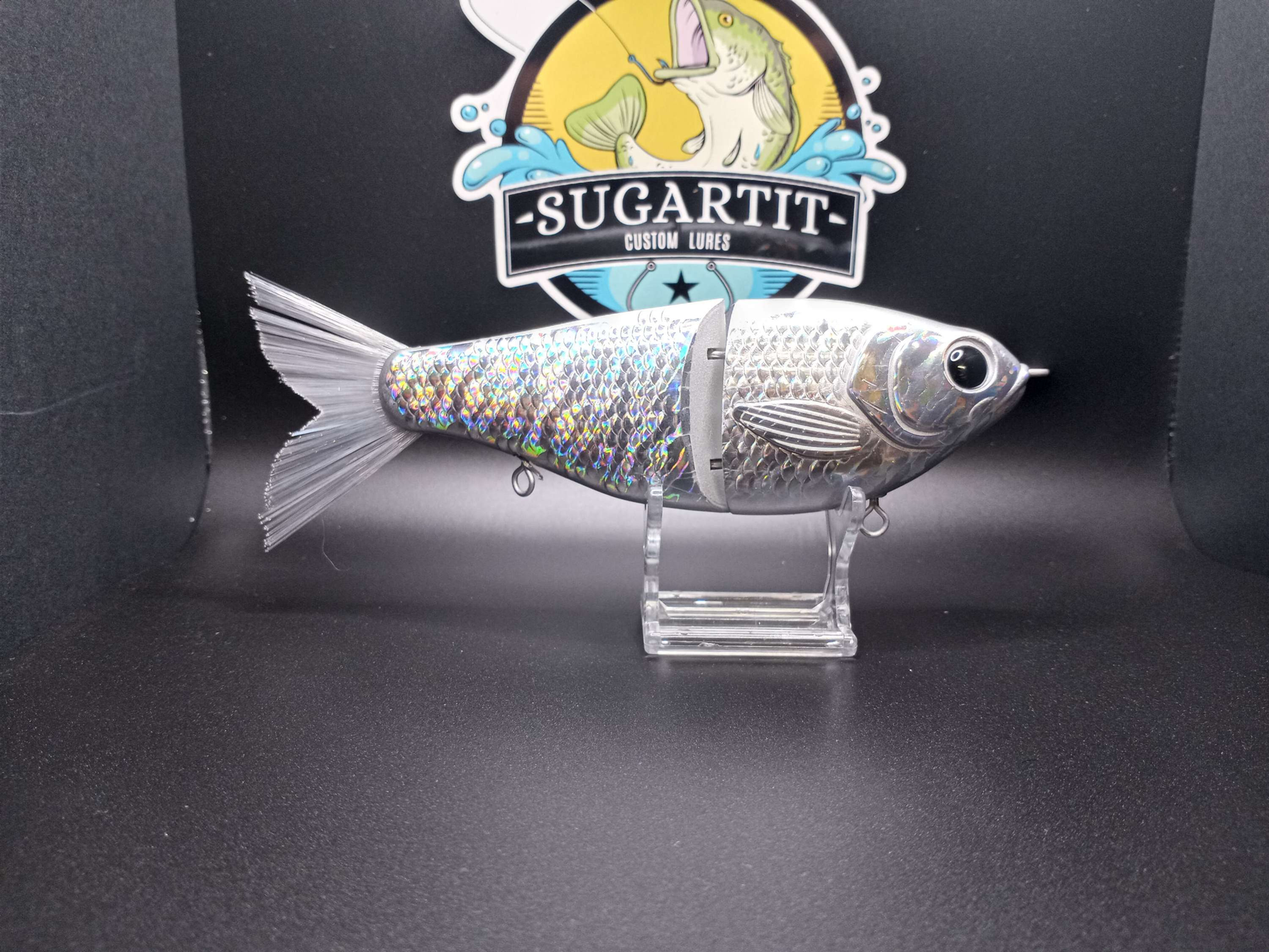 Foiled sinking fan tail