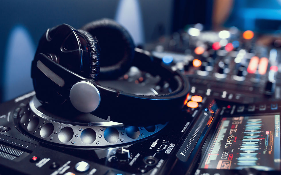 dj_slide4.jpg