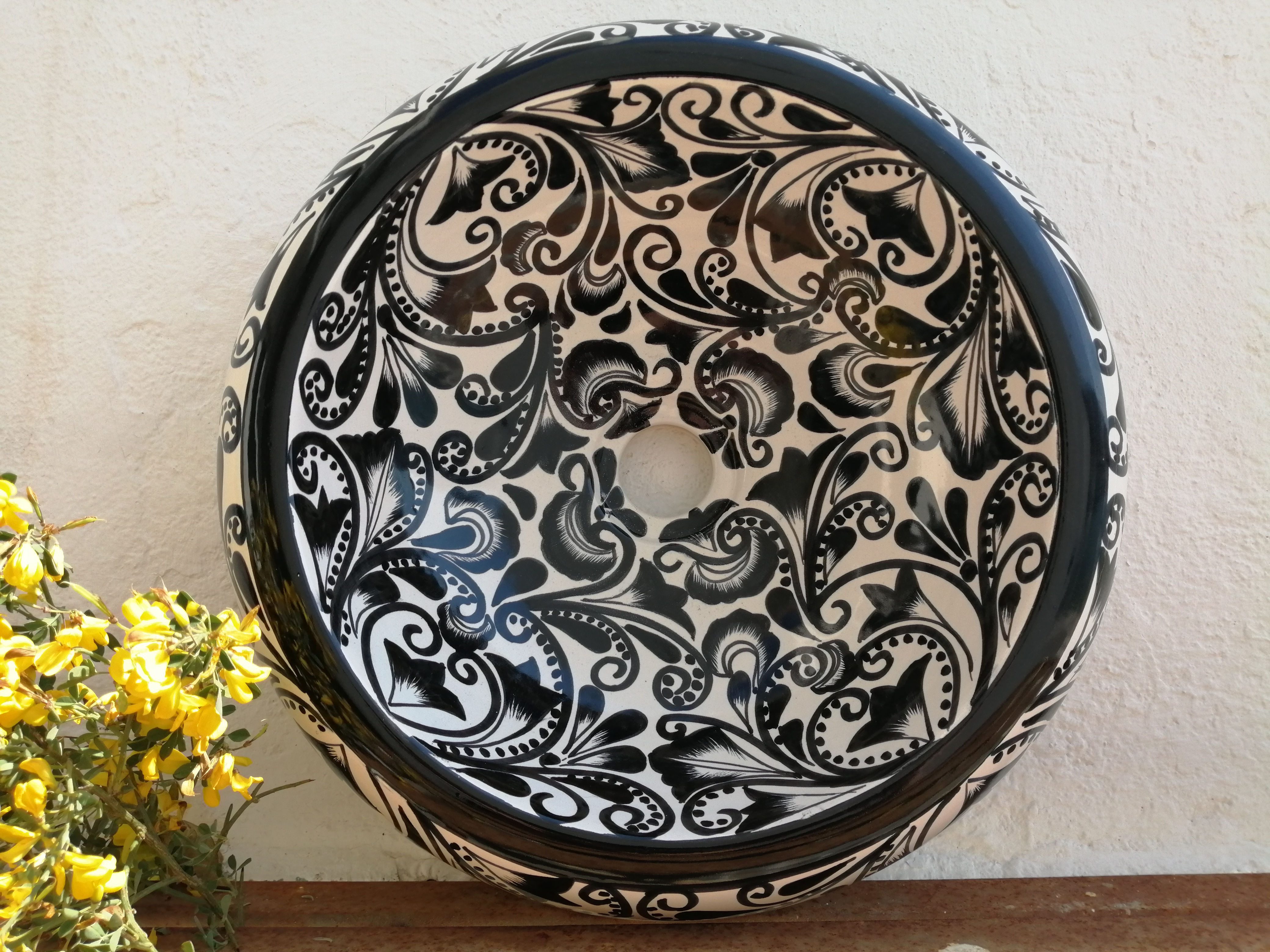 Lavabo de ceramica sobre encimera redondo