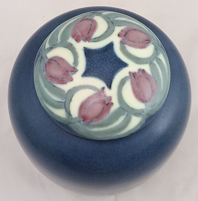 Thumbnail: Rookwood Decorated Mat Covered Jar Tulips Sallie Coyne d1916 Glover Collection