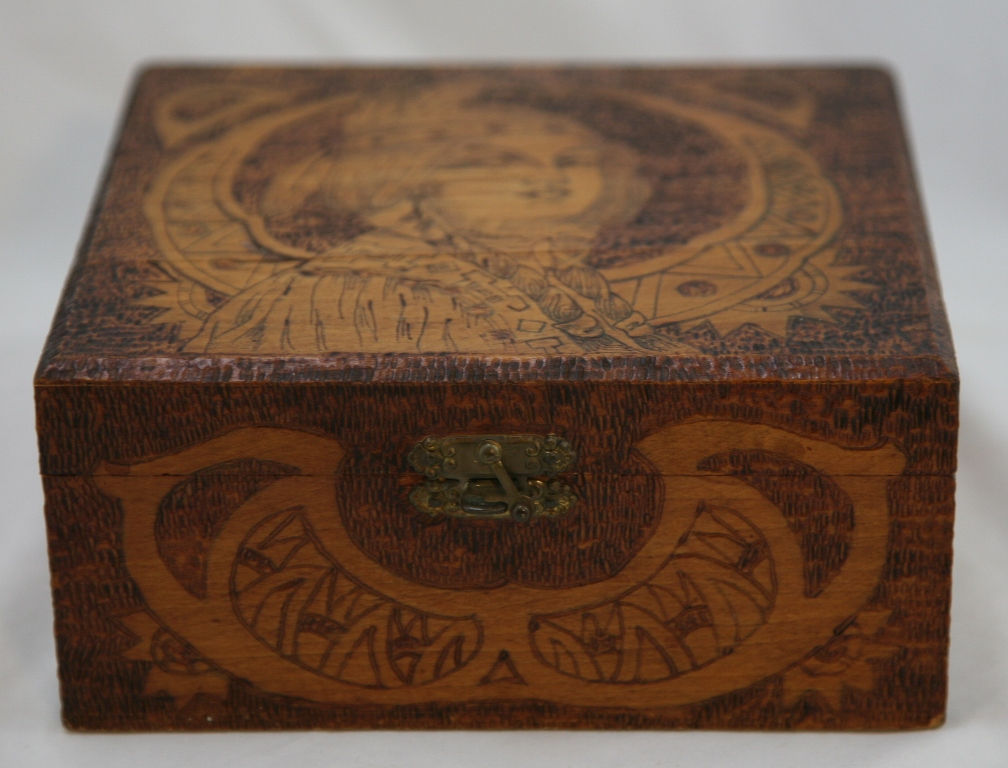 Flemish Art Co. NY Pyrography Box with a Native American Indian Maiden c1905