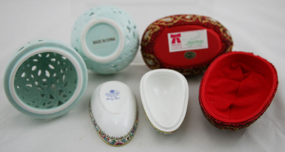 Thumbnail: Egg Trinket Boxes: Reticulated Egg, Coalport Ming Rose, Christmas Corner Beaded
