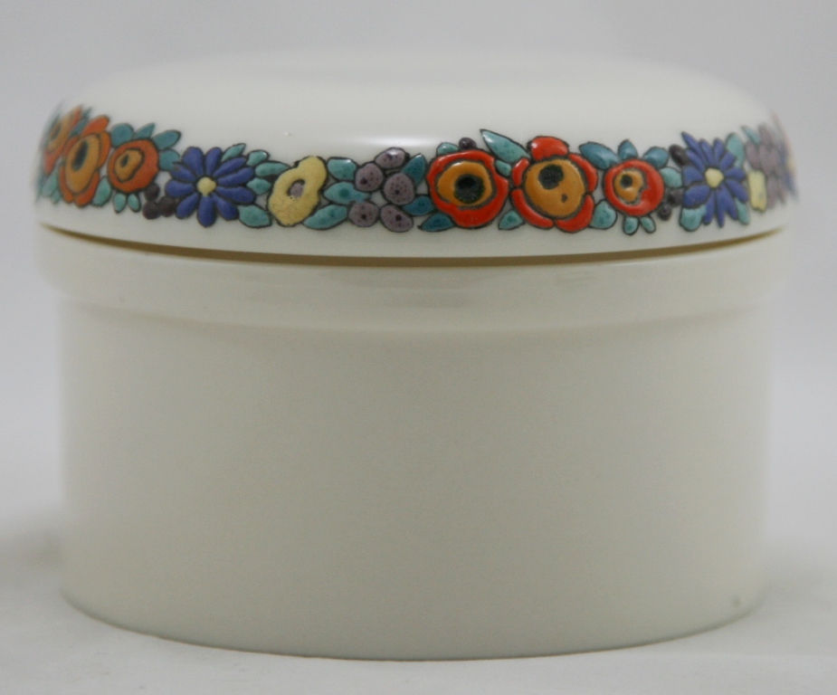 Thumbnail: American Lenox Belleek China-painted Covered Jar Blossom/Berries Garland