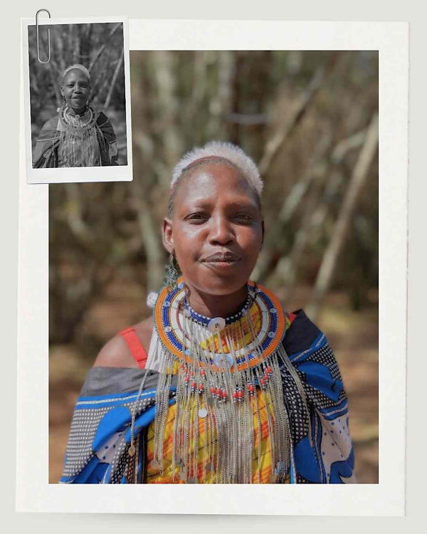 Maasai Woman in the Masai Mara Kenya (4).jpg