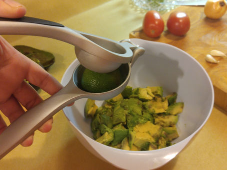 Your Go-To Guacamole Recipe