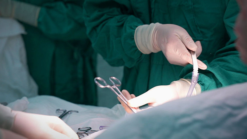 Wung手术与Nuss手术的区别