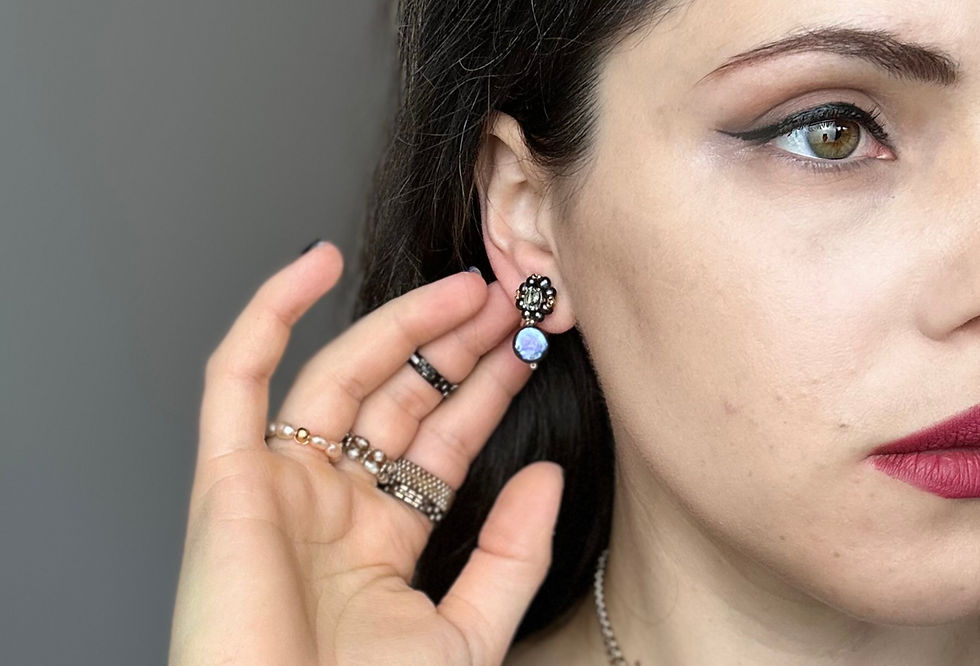 Thumbnail: Flowers Black Classic Earrings with Black Coin Drop