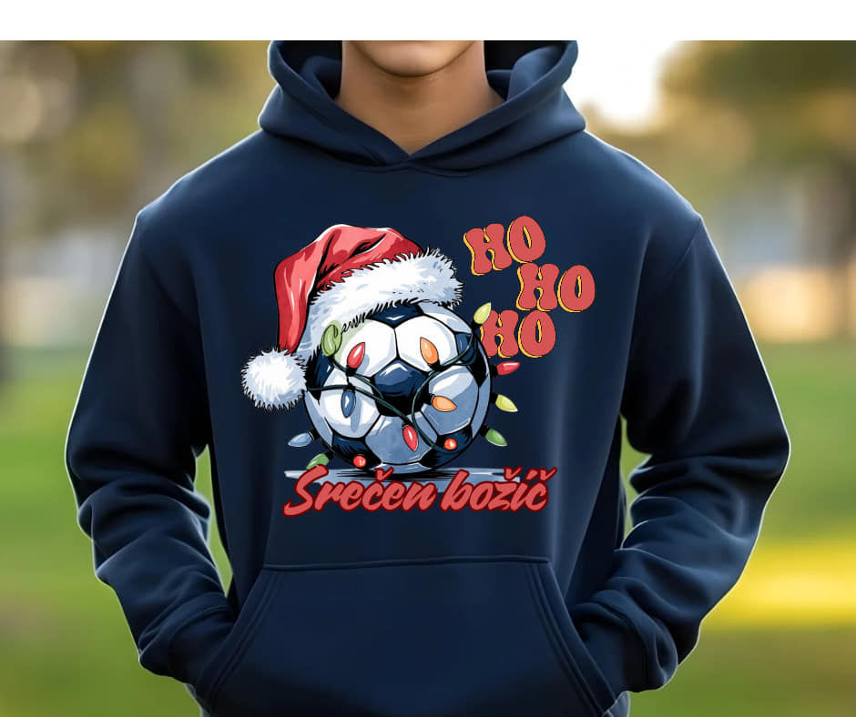 Božični hoodie “Ho Ho Ho – Srečen božič” – popolno darilo za nogometne navdušenc