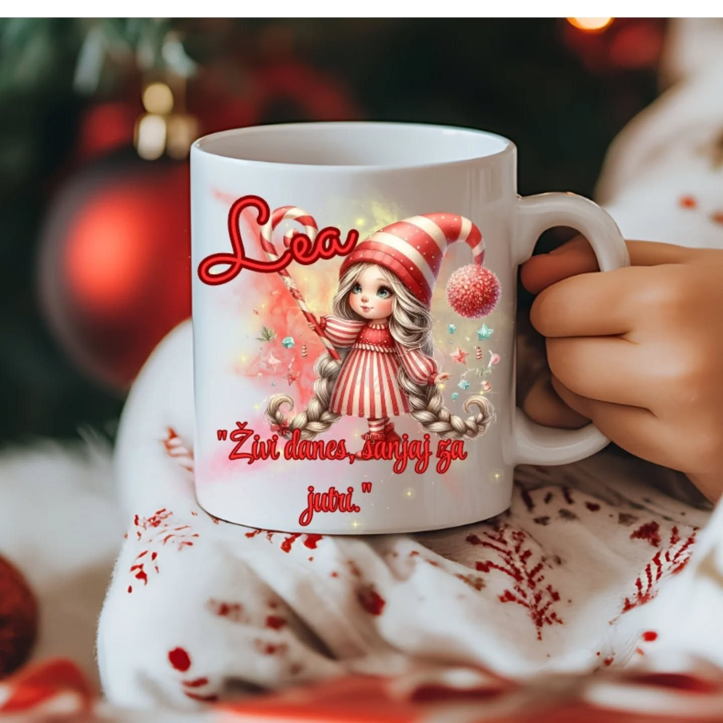 Personalizirana božična skodelica – popolno darilo za male in velike sanjače!