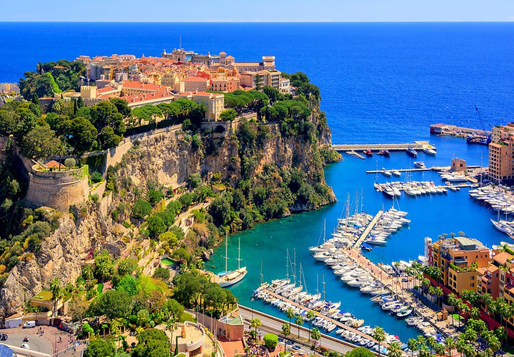Monaco Prince’s Palace – The iconic Prince’s Palace in Monaco, a must-see stop on the tour.