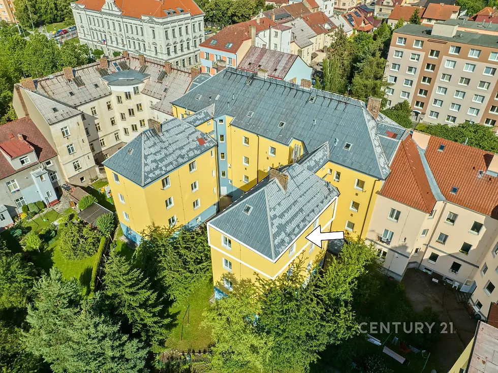 Miniatura: Prostorný byt 3+1 s výhledem do zahrady vnitrobloku