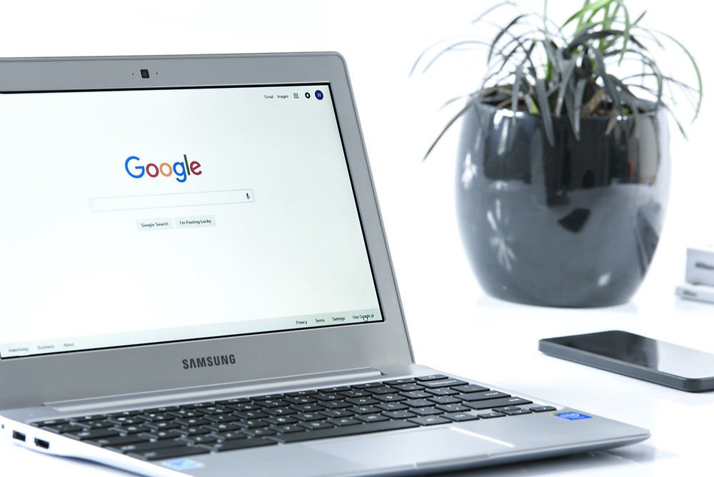 Read online reviews for contractors