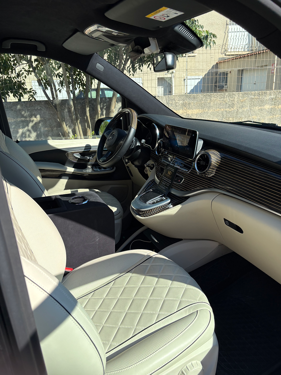 Miniature : MERCEDES BENZ V300d VIANO VIP