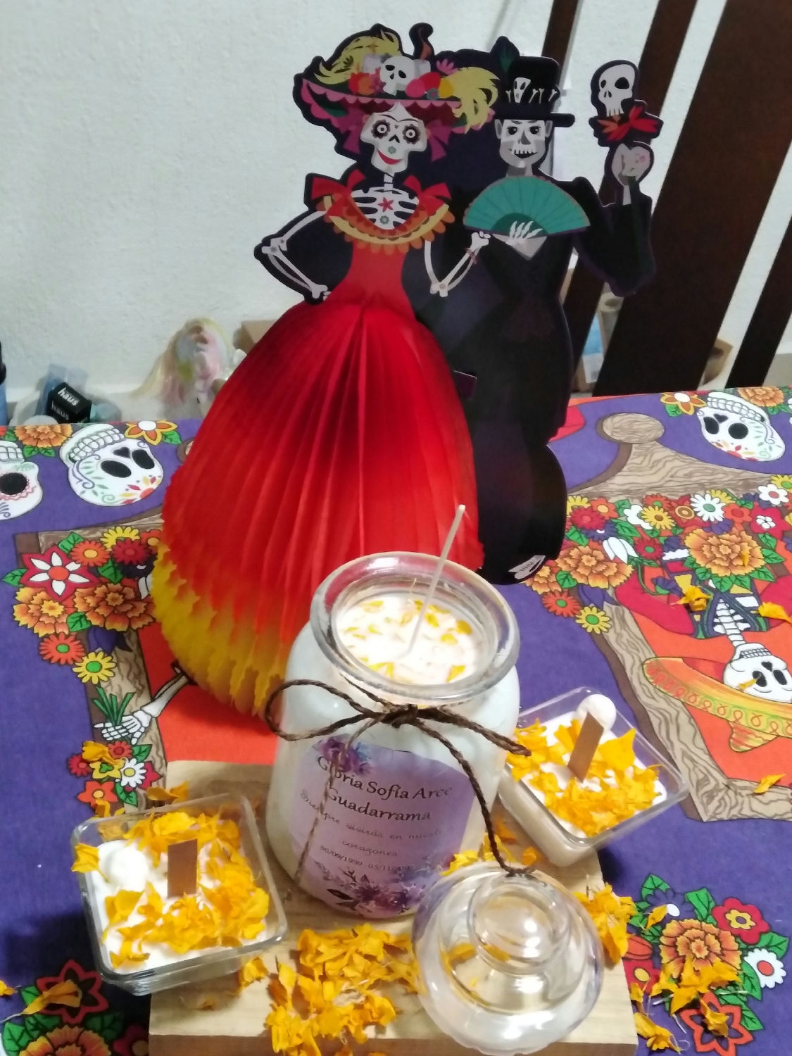 Vela intensionadas para mandar una luz a tus seres queridos.