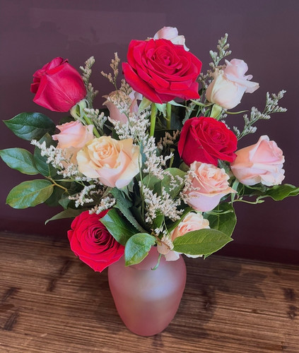 1 Dozen Mothers Day Roses | Hartwell Florals | Flower Delivery 1 Dozen Mothers Day Roses | Hartwell Florals | Flower Delivery