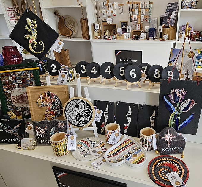 STAND MAISON DES ARTISANS OCTOBRE 2025.jpg