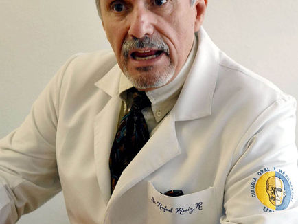 Photo of Dr. Rafael del Sagrado Corazon Ruiz Rodriguez