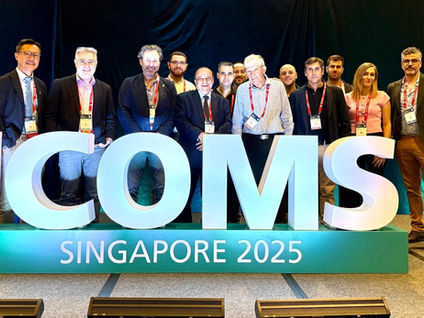 OMFS group with ICOMS letters
