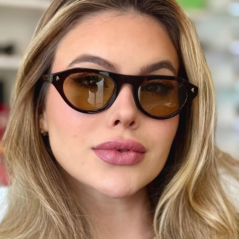 Solenne Retro Shades